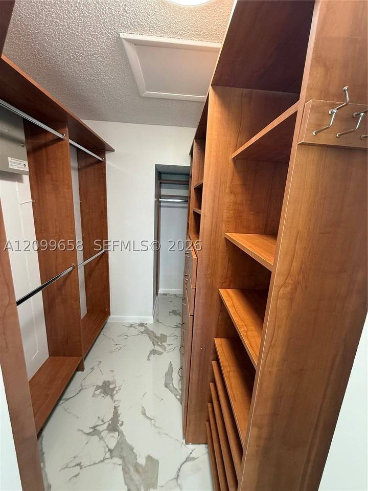 11025 Sw 152nd Ct - Photo 6 of 16