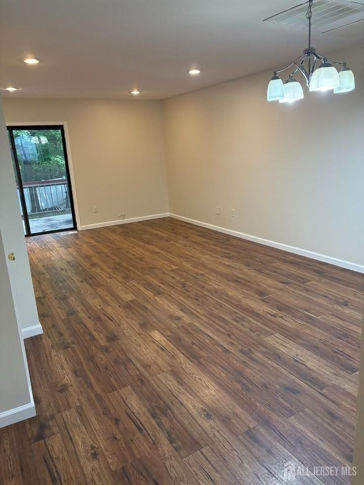 20 Wood Acres Dr - Photo 5 of 8