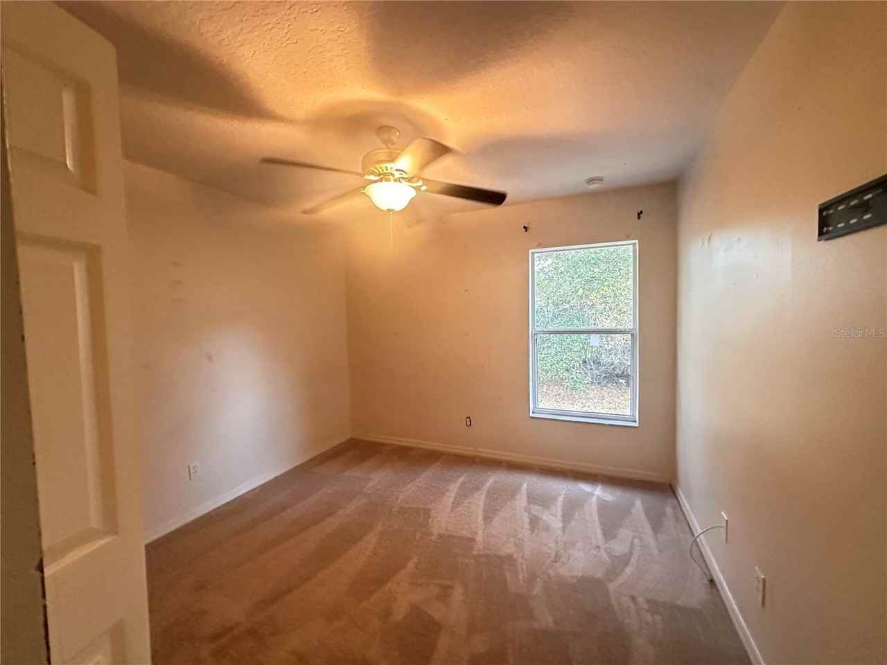 133 Marion Oaks Dr - Photo 5 of 11
