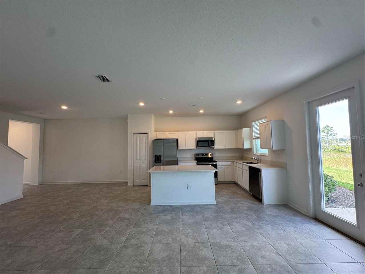 85 Nine Iron Dr - Photo 3 of 24