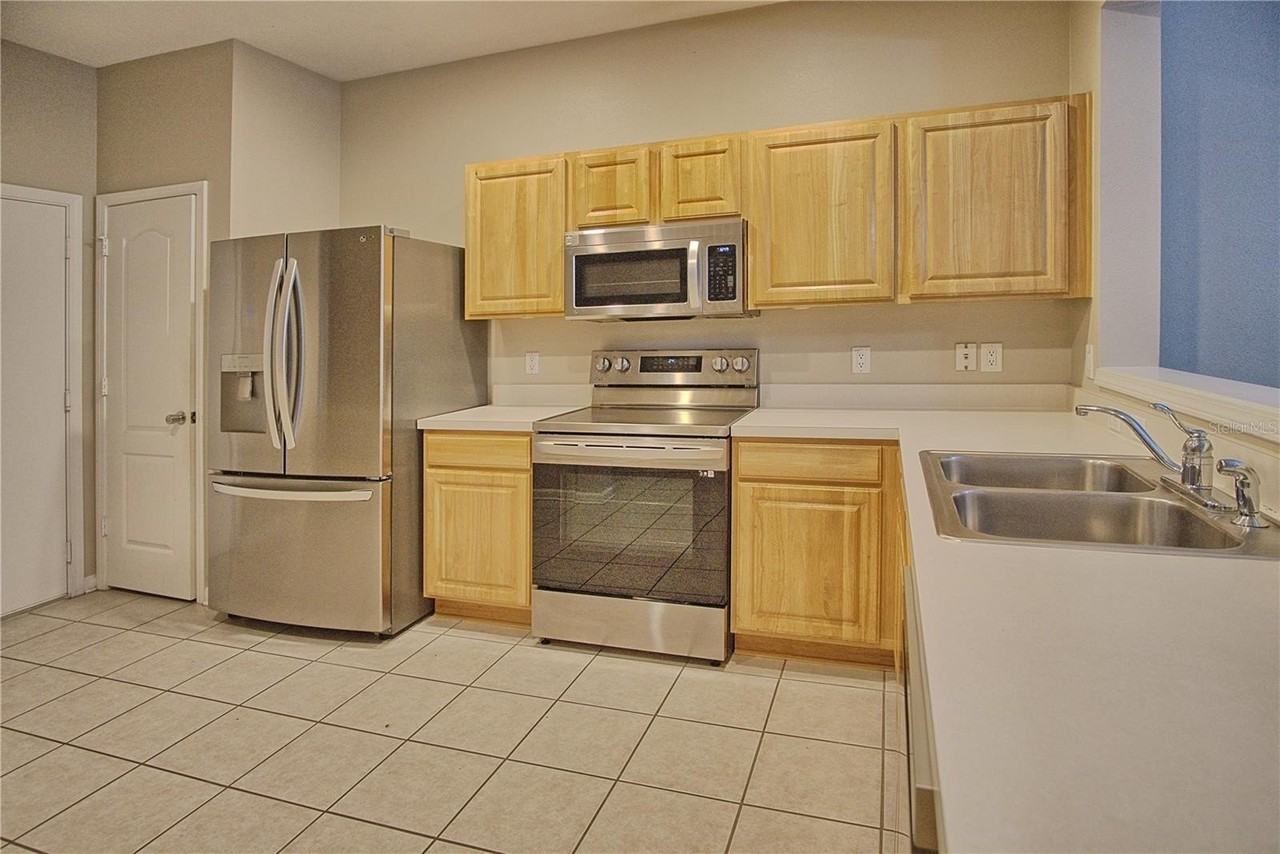 4920 Chatham Gate Dr - Photo 4 of 21