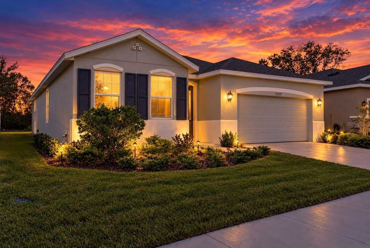13337 Waterleaf Garden Cir - Photo 2 of 21