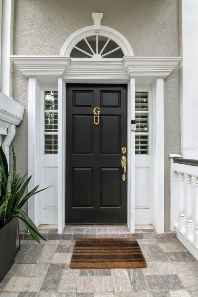 6212 Bayshore Blvd #G - Photo 4 of 40