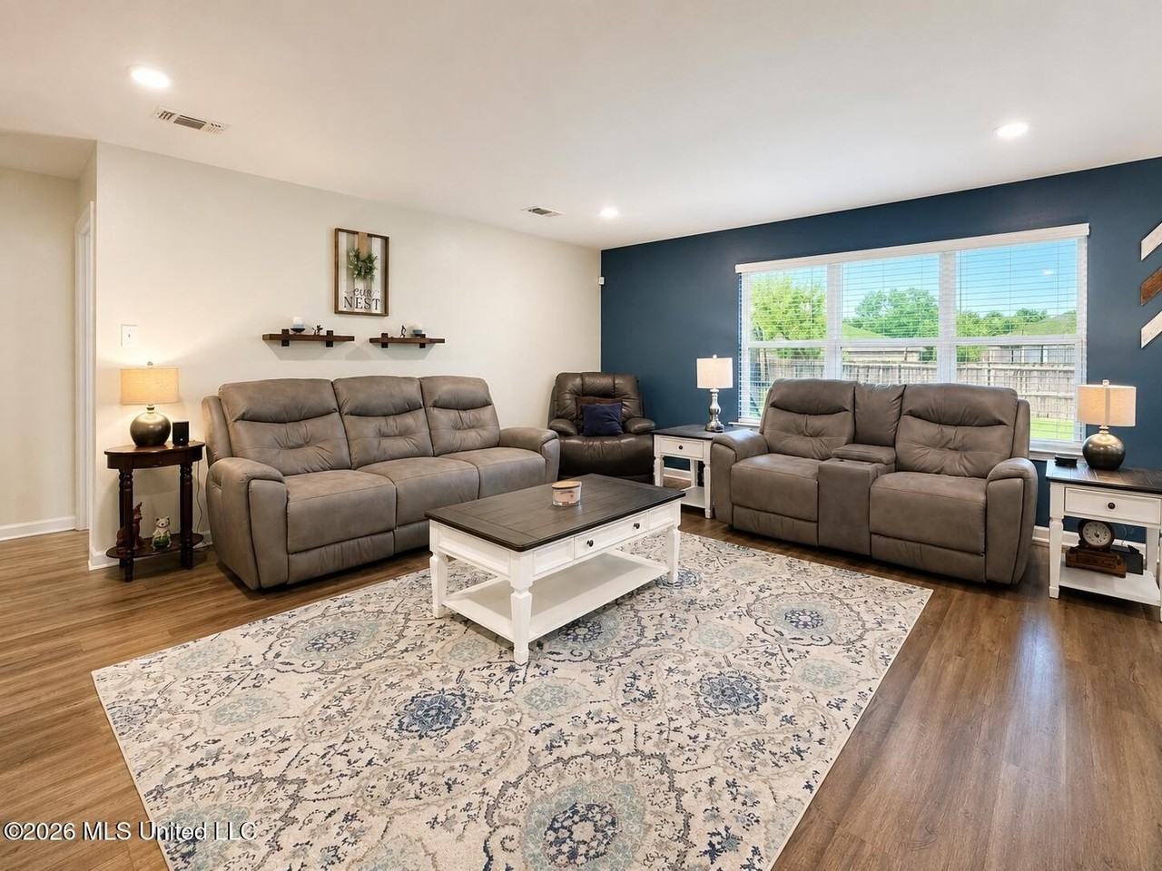 9023 Bellewood Pl - Photo 5 of 23