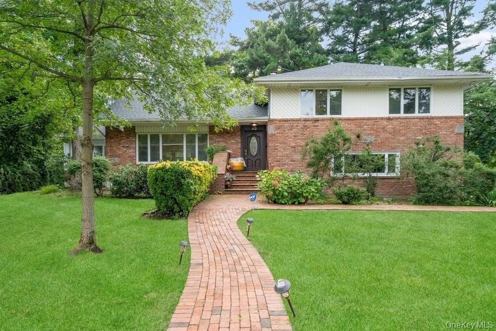 40 Pool Dr