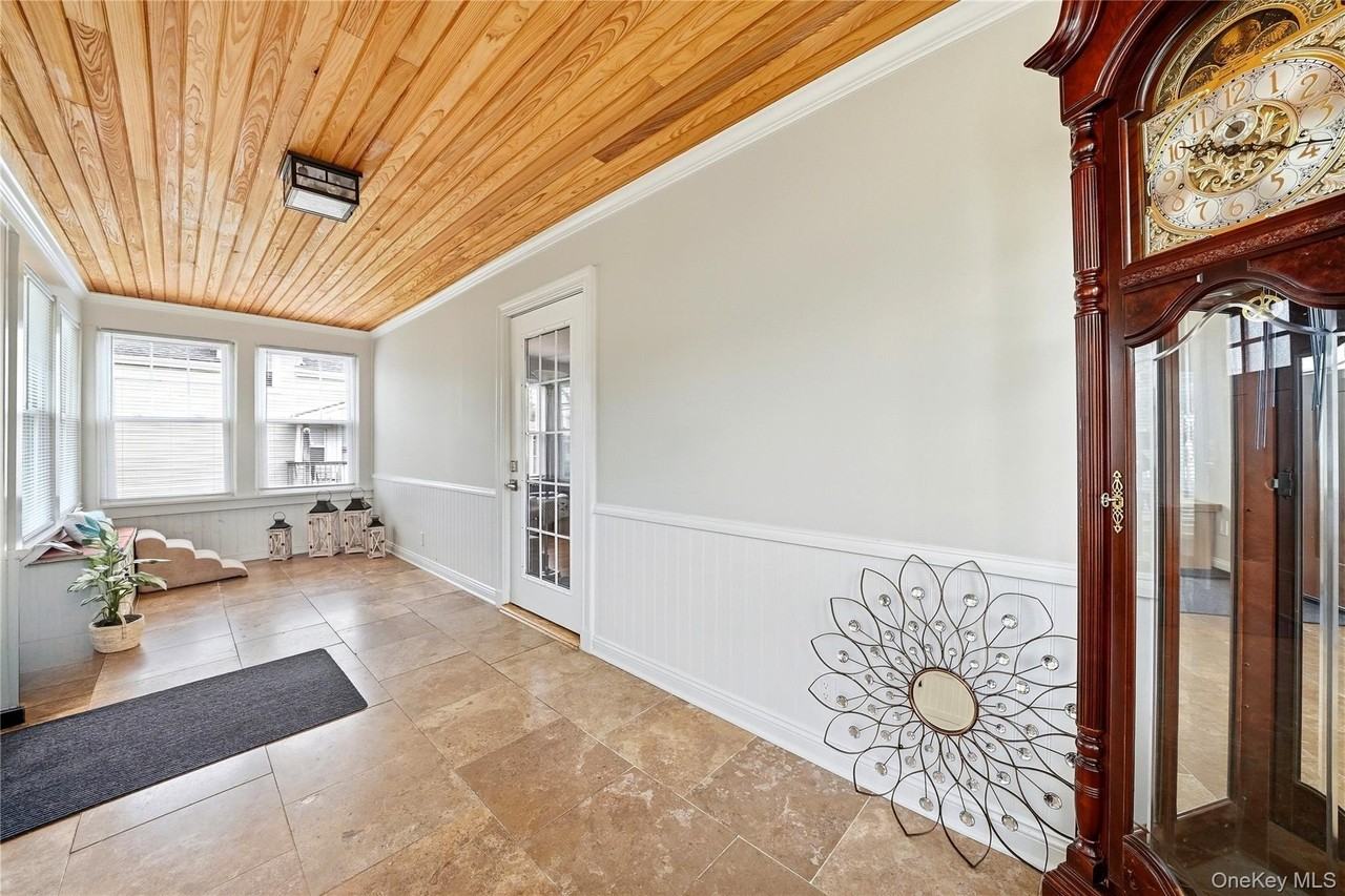 55 Cooper St - Photo 5 of 32