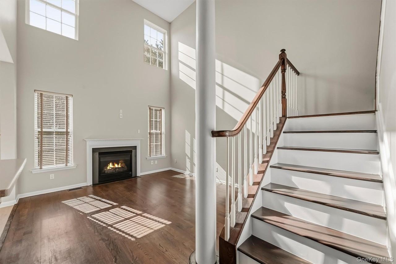 24 Ford Ct - Photo 7 of 27