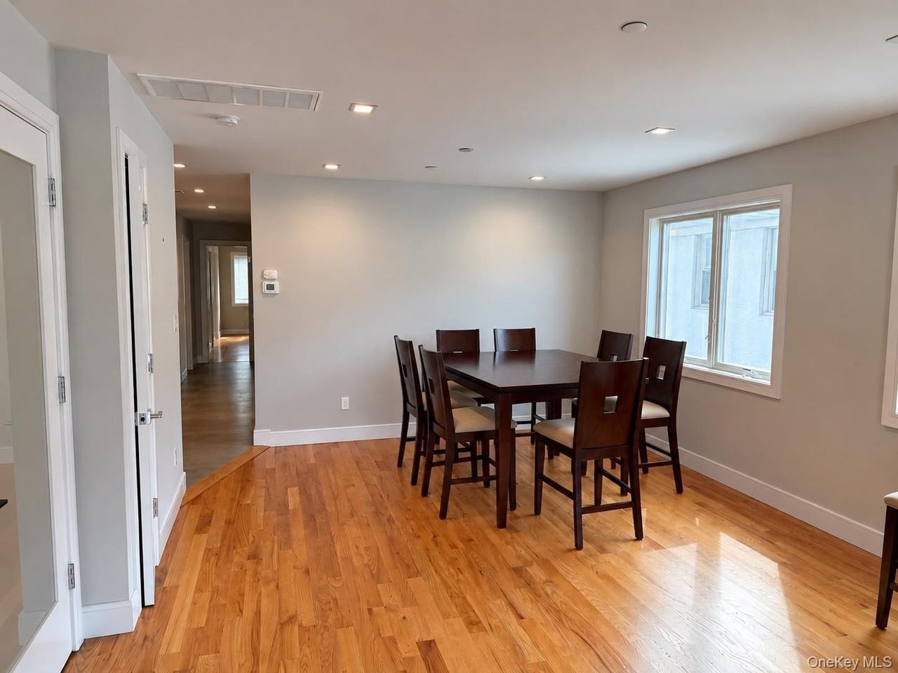 648 E Broadway - Photo 3 of 13