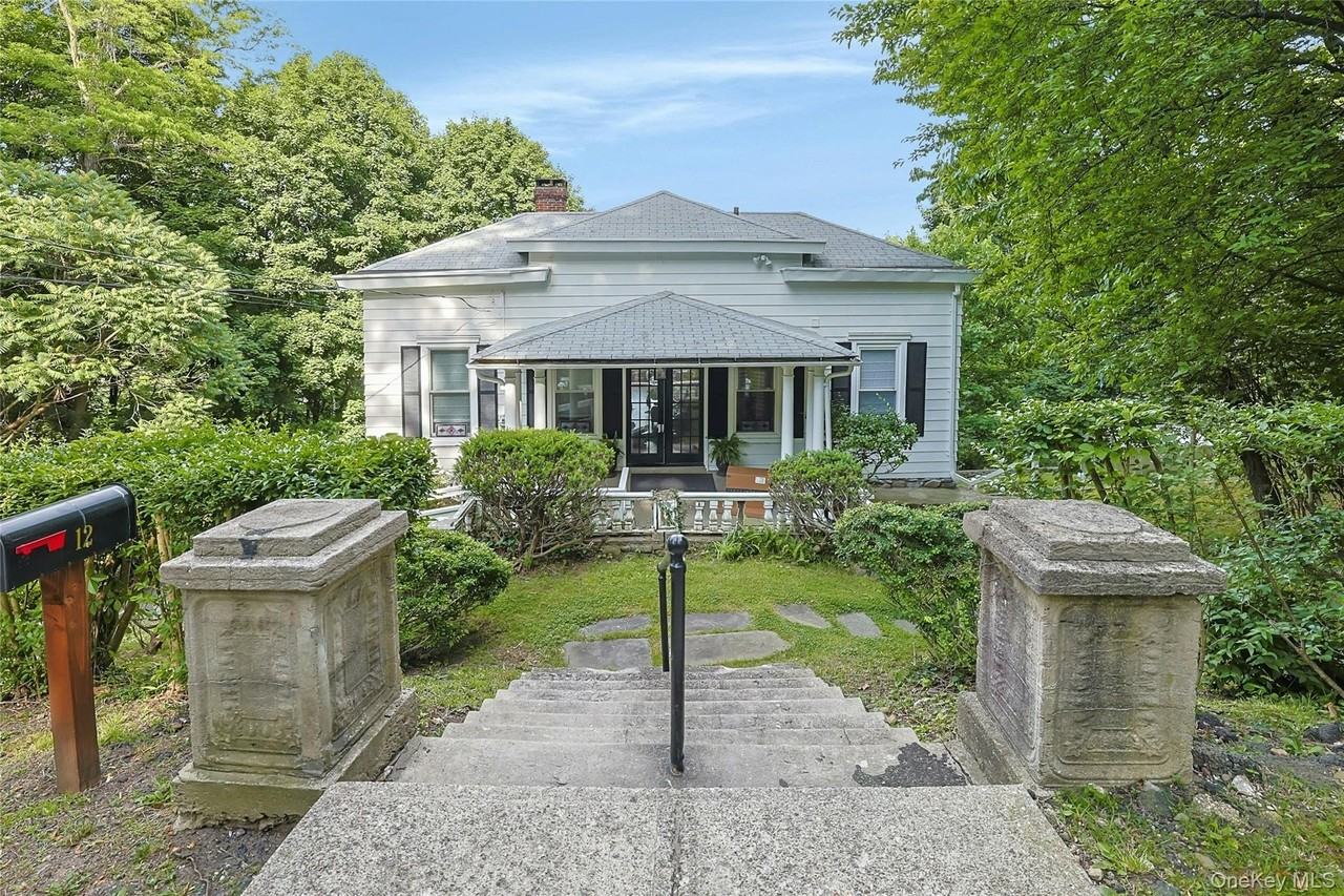 12 Shadyside Ave - Photo 2 of 50