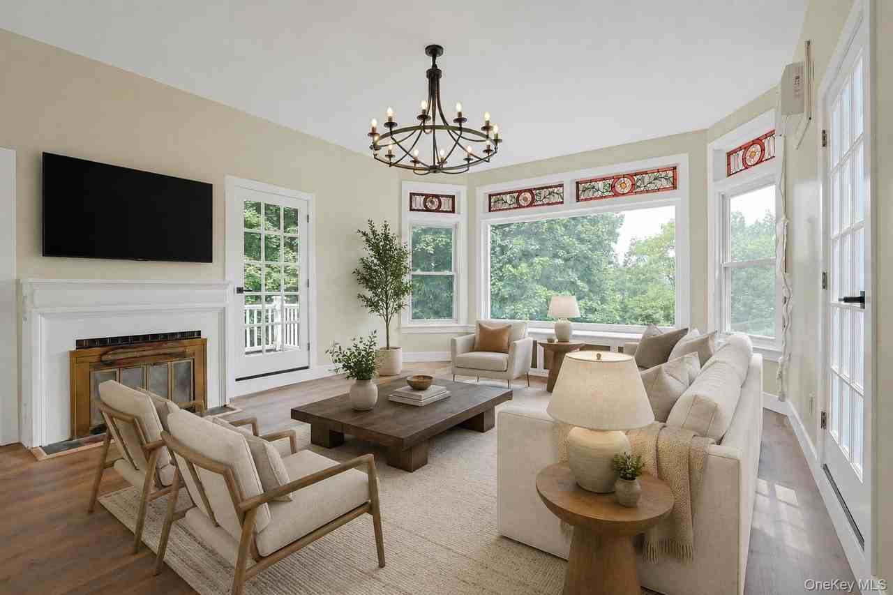 12 Shadyside Ave - Photo 4 of 50