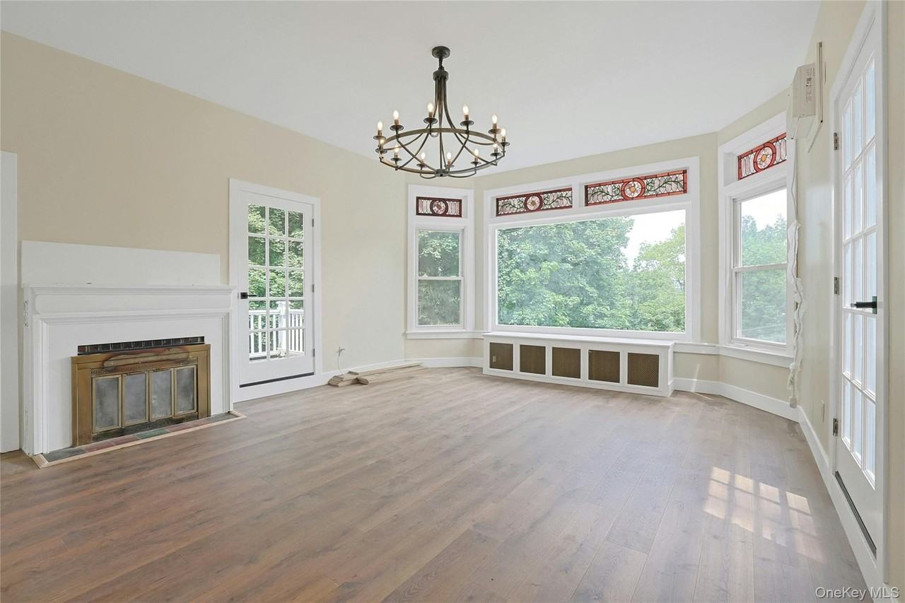 12 Shadyside Ave - Photo 5 of 50