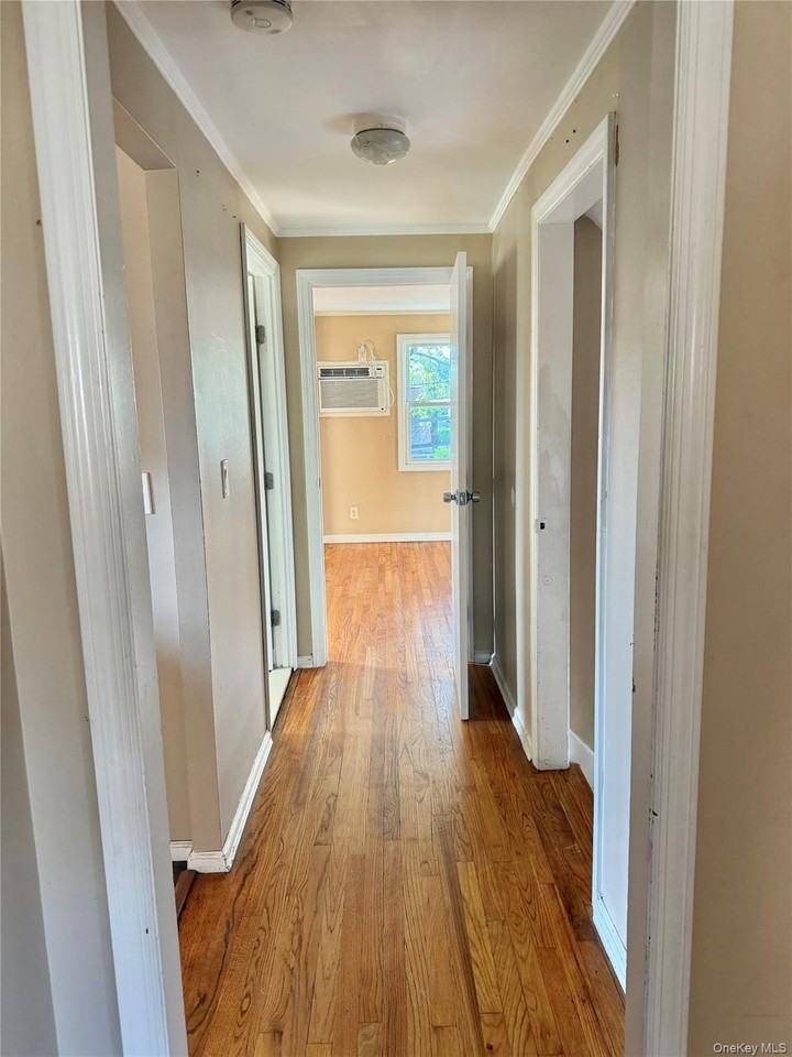 92 S Fulton St - Photo 7 of 12