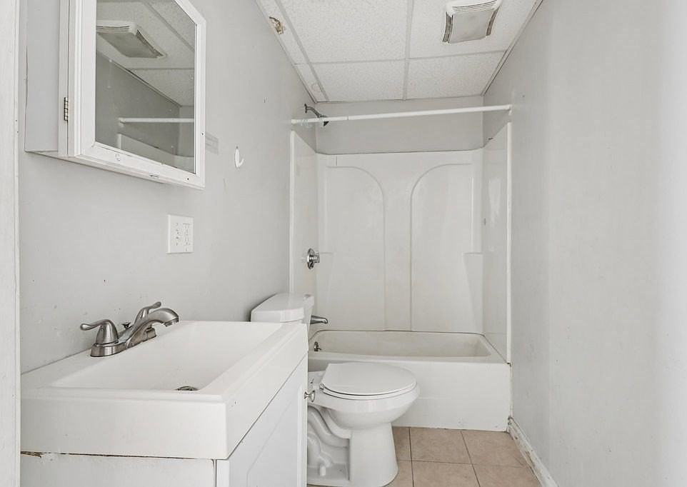 344 Jencks St #3 - Photo 2 of 10