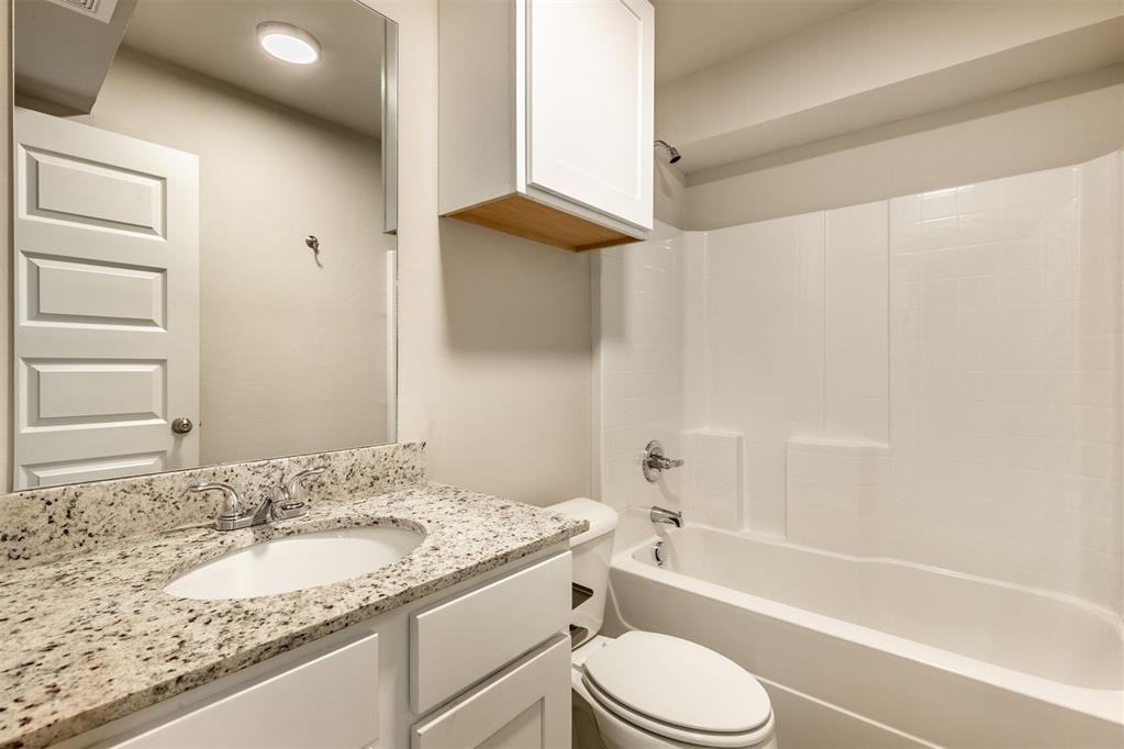 19 N Howard St #1 - Photo 5 of 15
