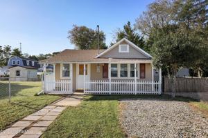 featured image of 16 E Long Branch Ave
