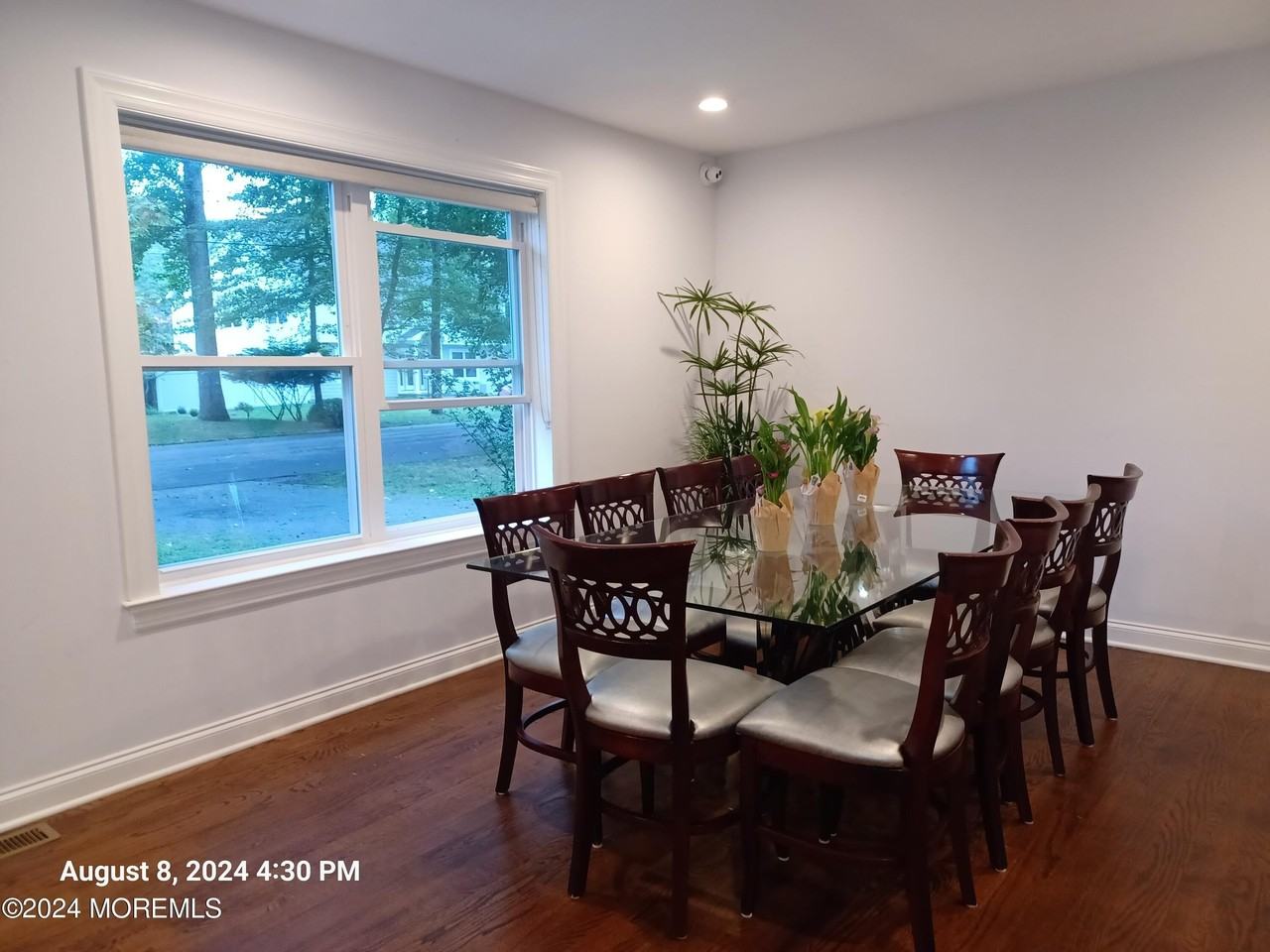 241 Woodcrest Rd - Photo 4 of 19