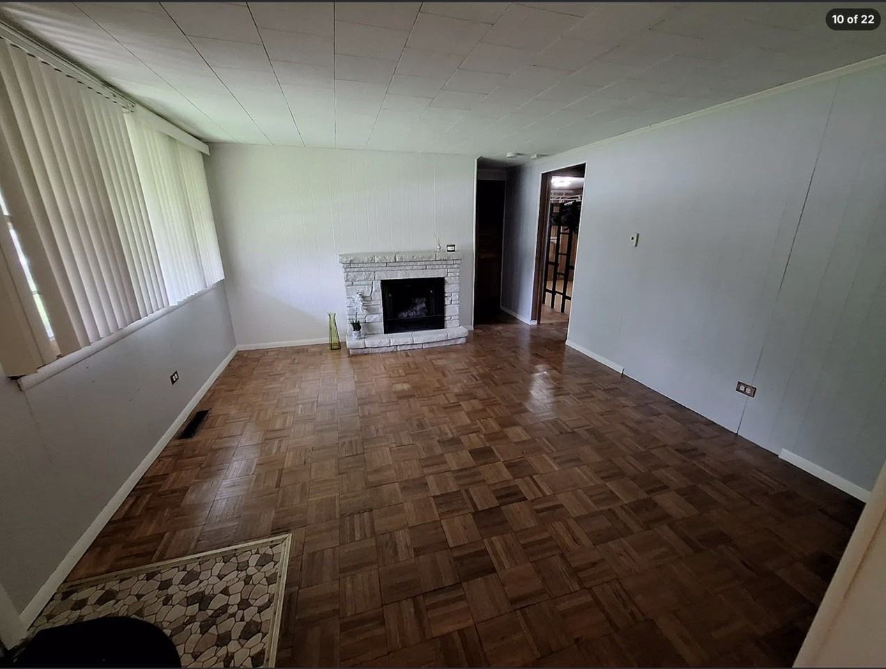 20821 N Dogwood St - Photo 4 of 21
