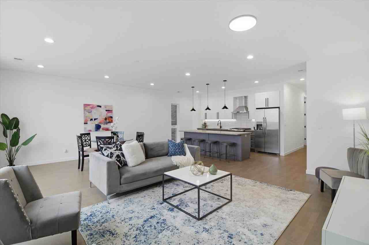 5824 N Lincoln Ave #1N - Photo 6 of 19