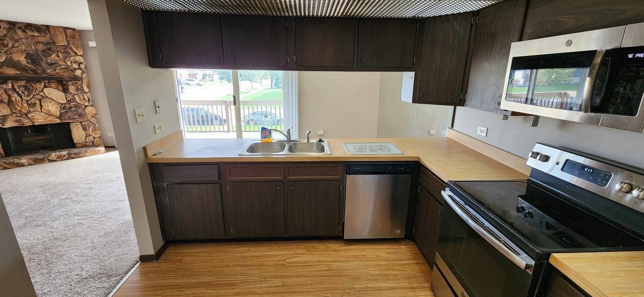 15804 86th Ave #128 - Photo 4 of 15