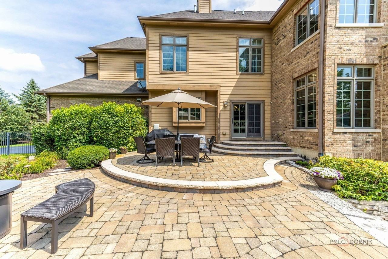 37W209 Deer Pond Ct - Photo 7 of 50