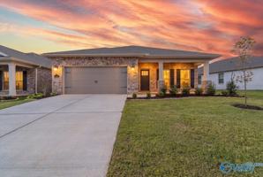 featured image of 214 SW Esplanade Court