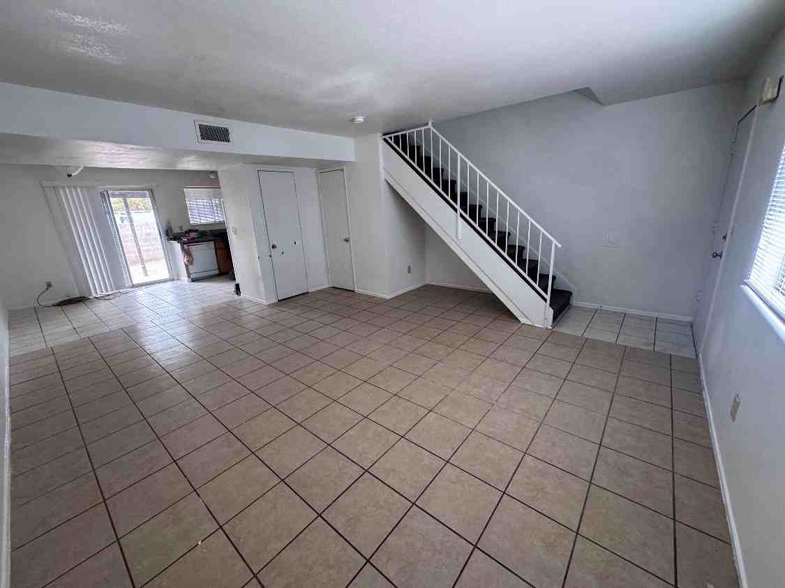 3411 Civic Center Drive - BUnit B #B - Photo 2 of 10