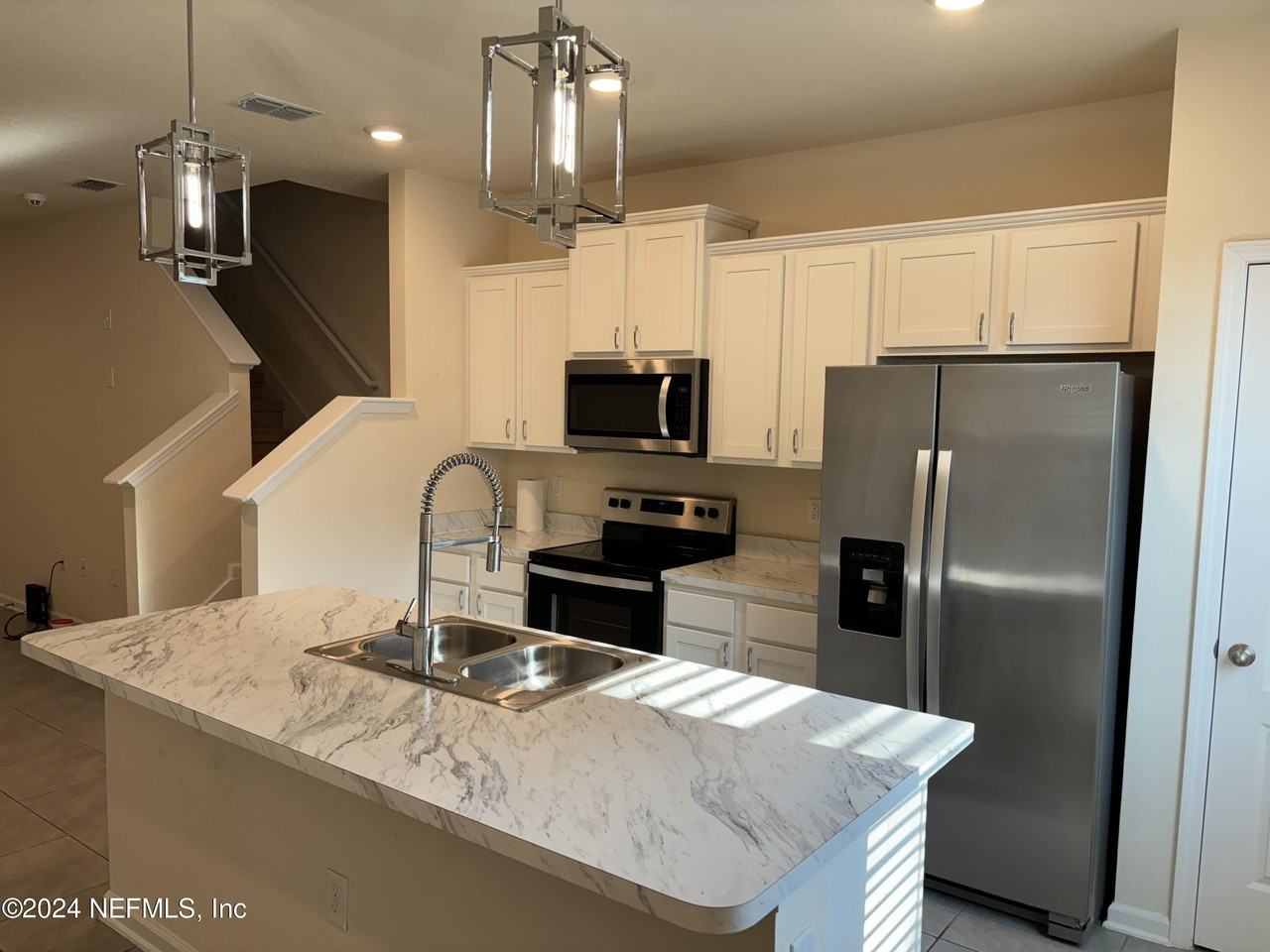 492 Running Woods St - Photo 5 of 17