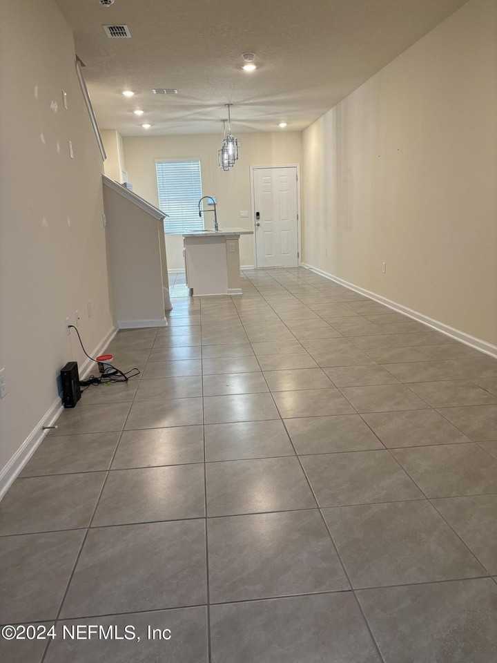 492 Running Woods St - Photo 7 of 17
