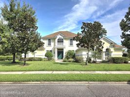 featured image of 2723 Shade Tree Dr