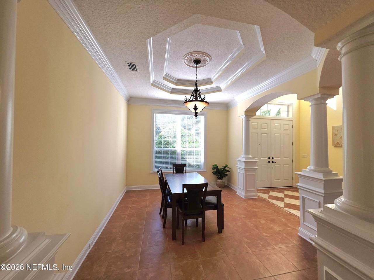 2723 Shade Tree Dr - Photo 7 of 50