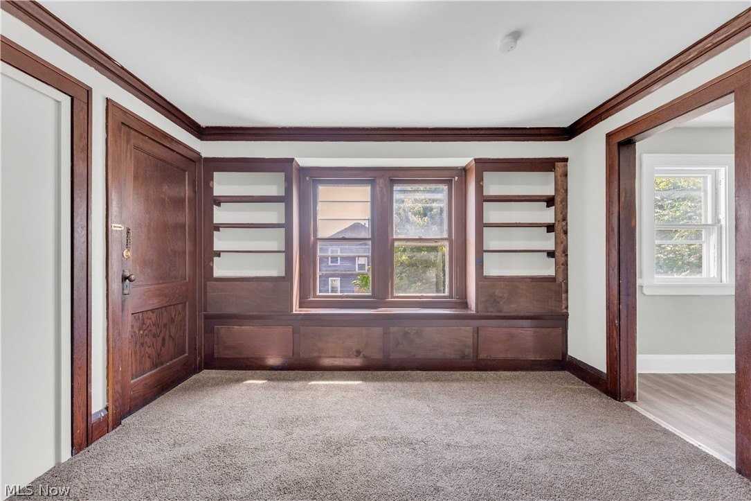 3554 E 113th St #2UP - Photo 5 of 20