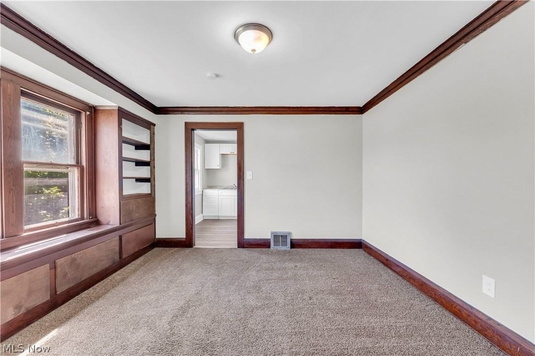 3554 E 113th St #2UP - Photo 6 of 20