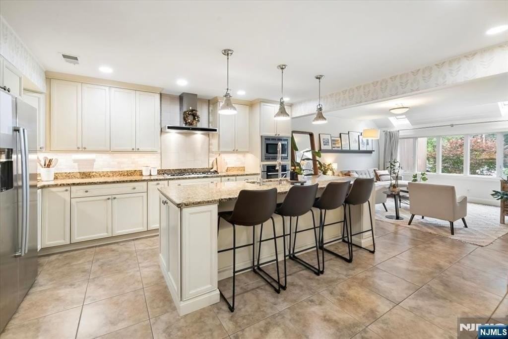19 N Bayard Ln - Photo 6 of 33