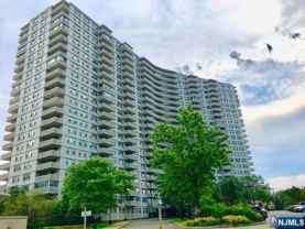 2000 Linwood Ave #11B - Photo 1 of 1