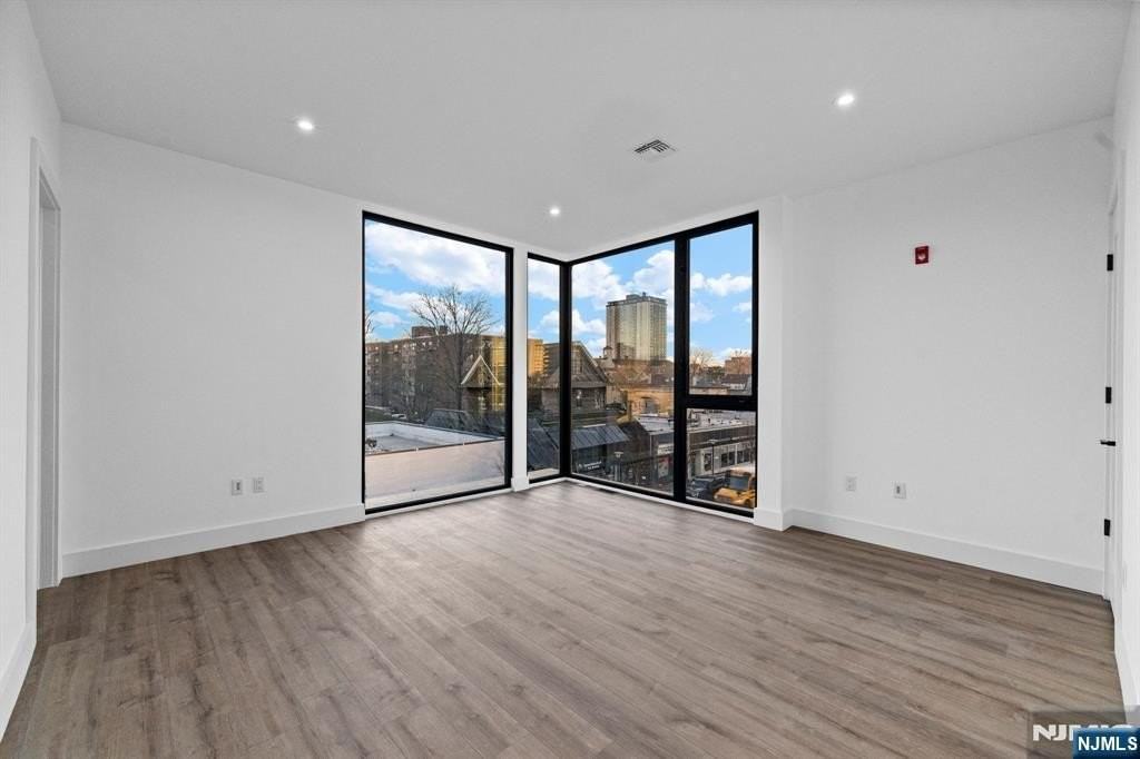 223 Main St #1 - Photo 7 of 14