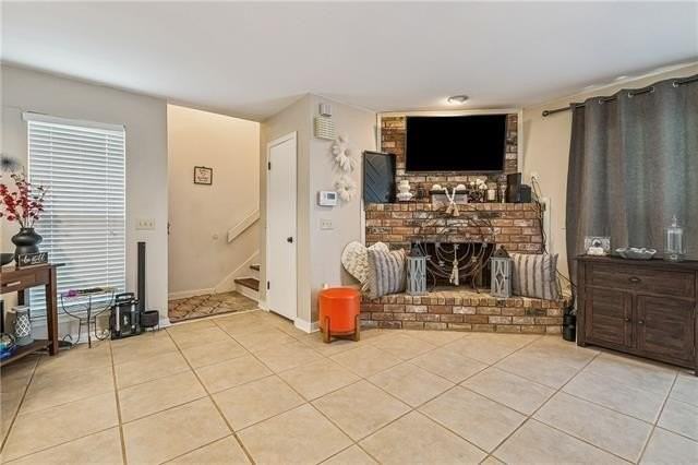 79 Cypress Grove Ct #44 - Photo 2 of 16