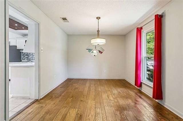 517 Barbara Pl - Photo 7 of 24