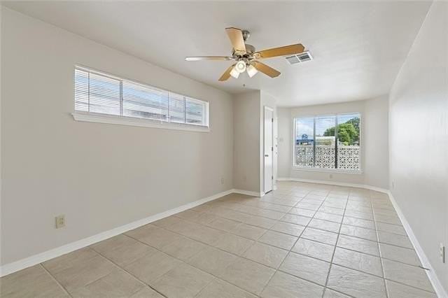 2618 David Dr - Photo 4 of 13