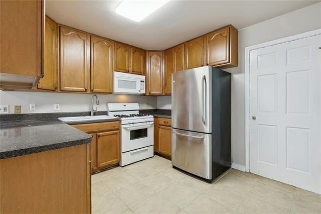 2618 David Dr - Photo 7 of 13