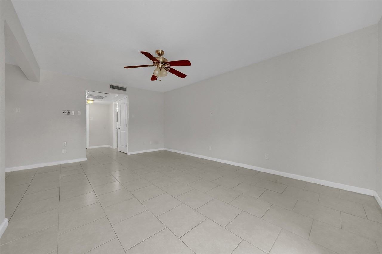 1817 E Grauwyler Rd #158 - Photo 4 of 22