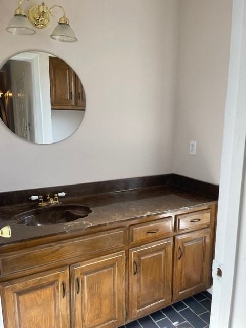 408 Benjamin St - Photo 2 of 22