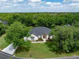 10301 Ravenswood Rd - Photo 1 of 1