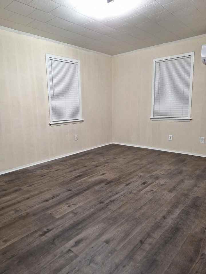 2413 Mcfarland - Photo 6 of 10