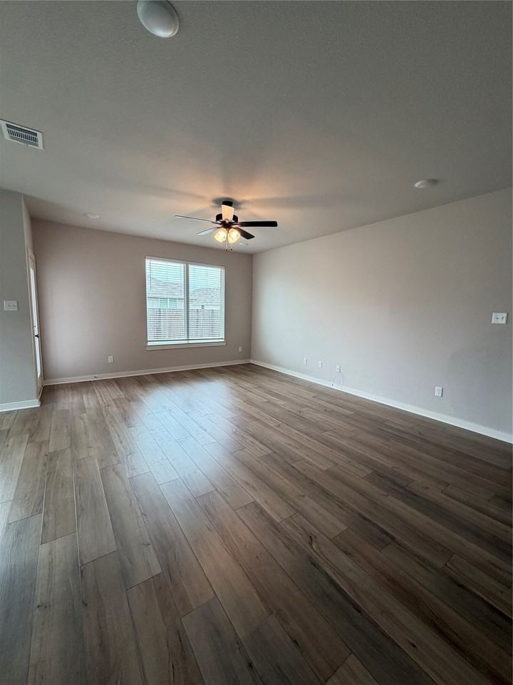 4220 Centerfire Rd - Photo 2 of 13