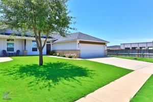 featured image of 3802 Carrera Ln
