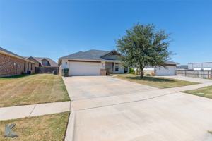 featured image of 3804 Carrera Ln