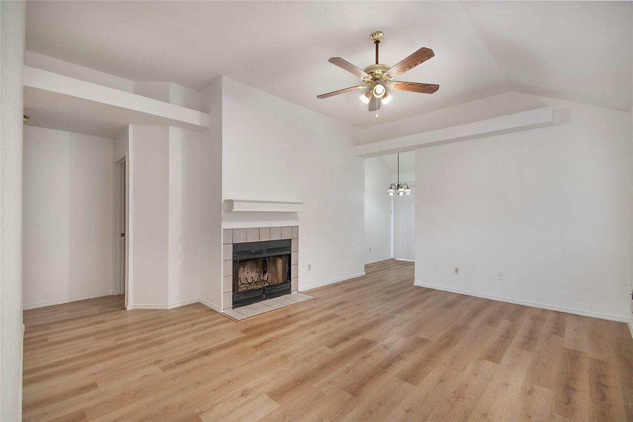 8507 Gatlinburg Dr - Photo 4 of 23
