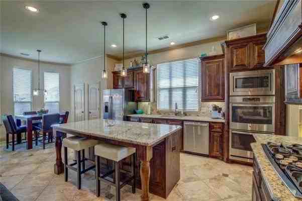 904 Lake Meadow Ln - Photo 4 of 24