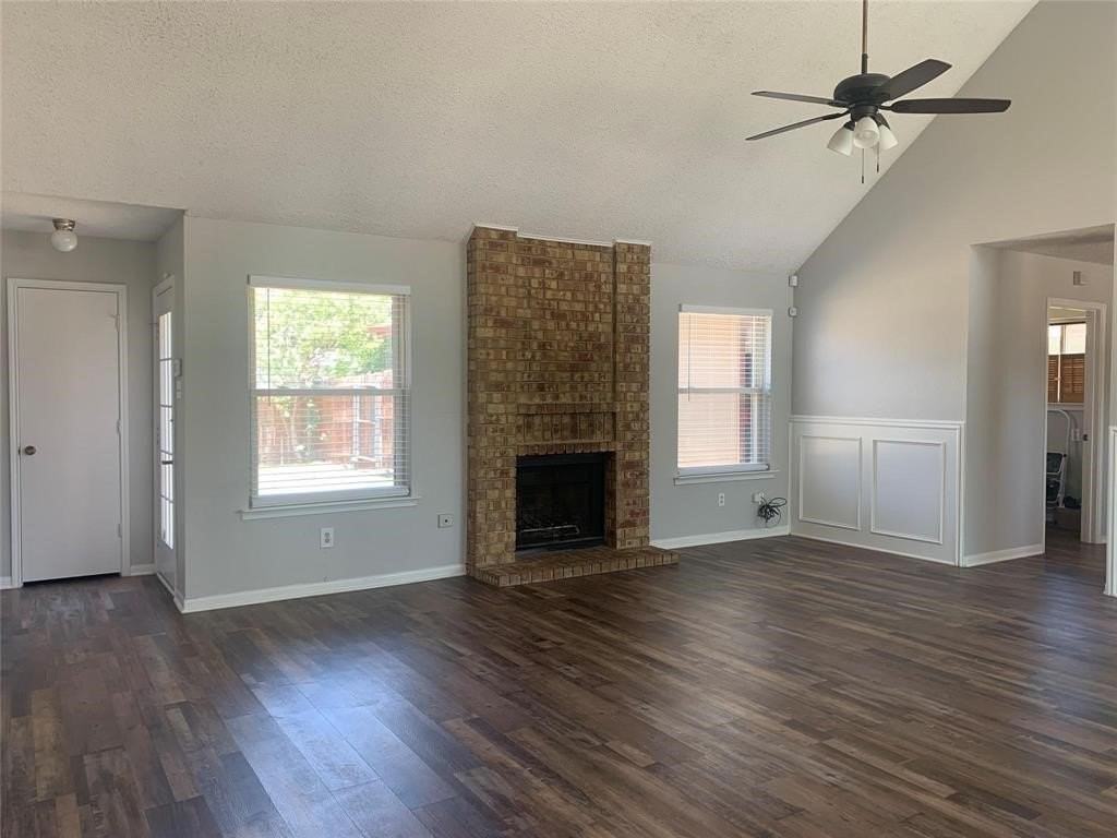 2766 Claremont Dr - Photo 3 of 22