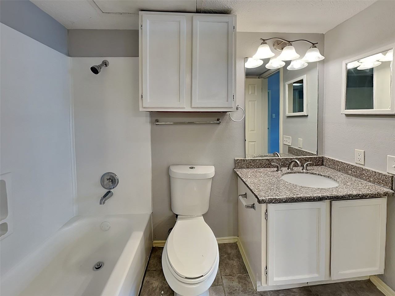 6108 Abrams Rd #323 - Photo 7 of 7